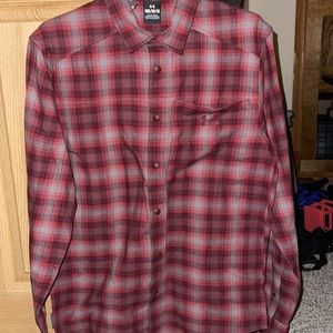 Mens Under Armour shirt